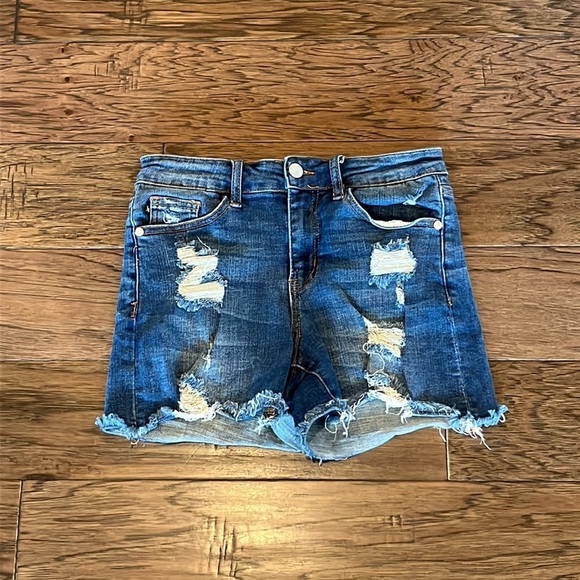 Judy Blue 3” Inseam Mid Rise Shorts Size S - Picture 1 of 16